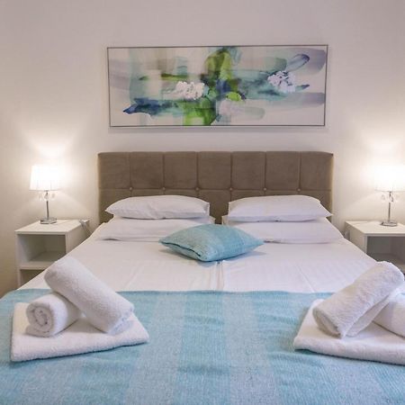 Apartment Jadran Малинська Екстер'єр фото