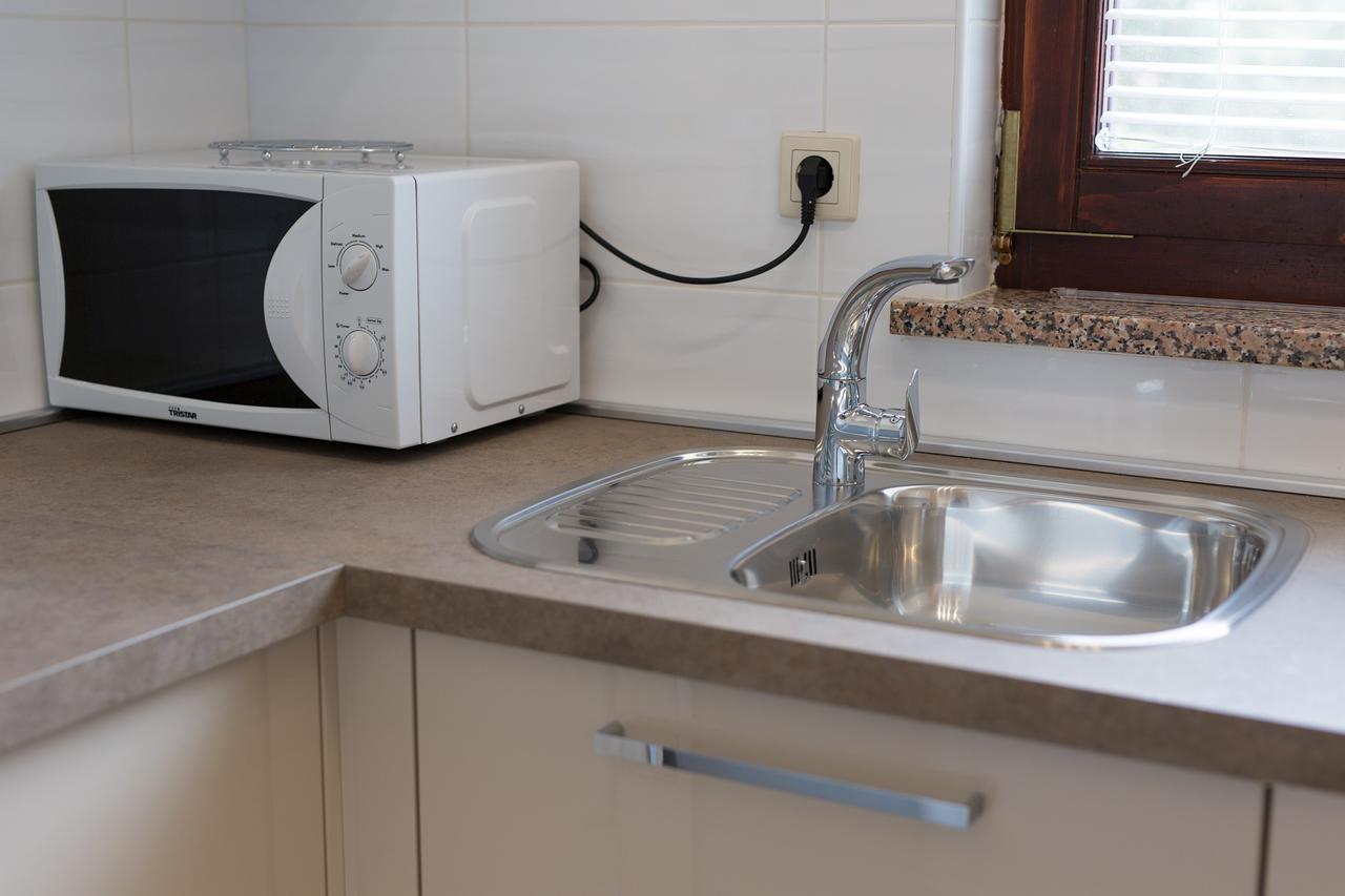 Apartment Jadran Малинська Екстер'єр фото